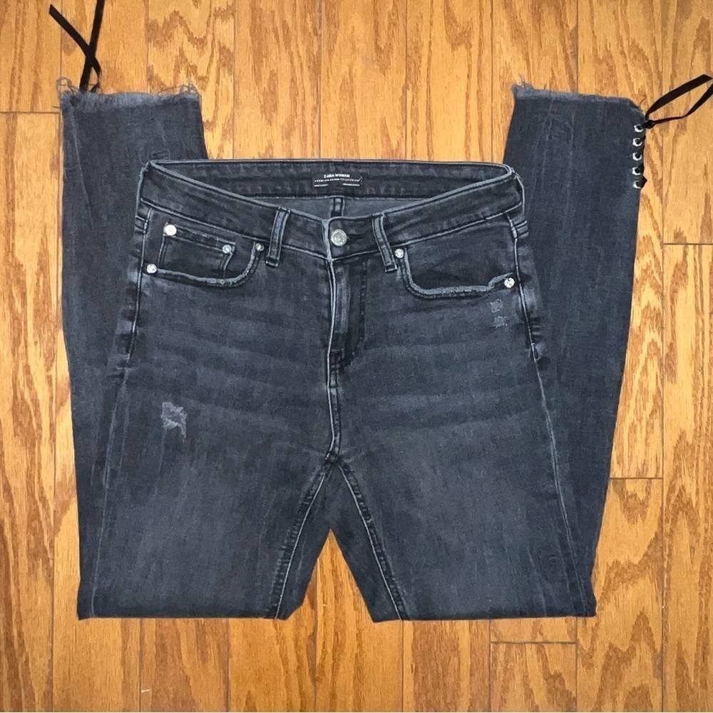 ZARA Charcoal Black Skinny Ankle Jeans With Side Lace Up Detailing Size 4 - Picture 5 of 9